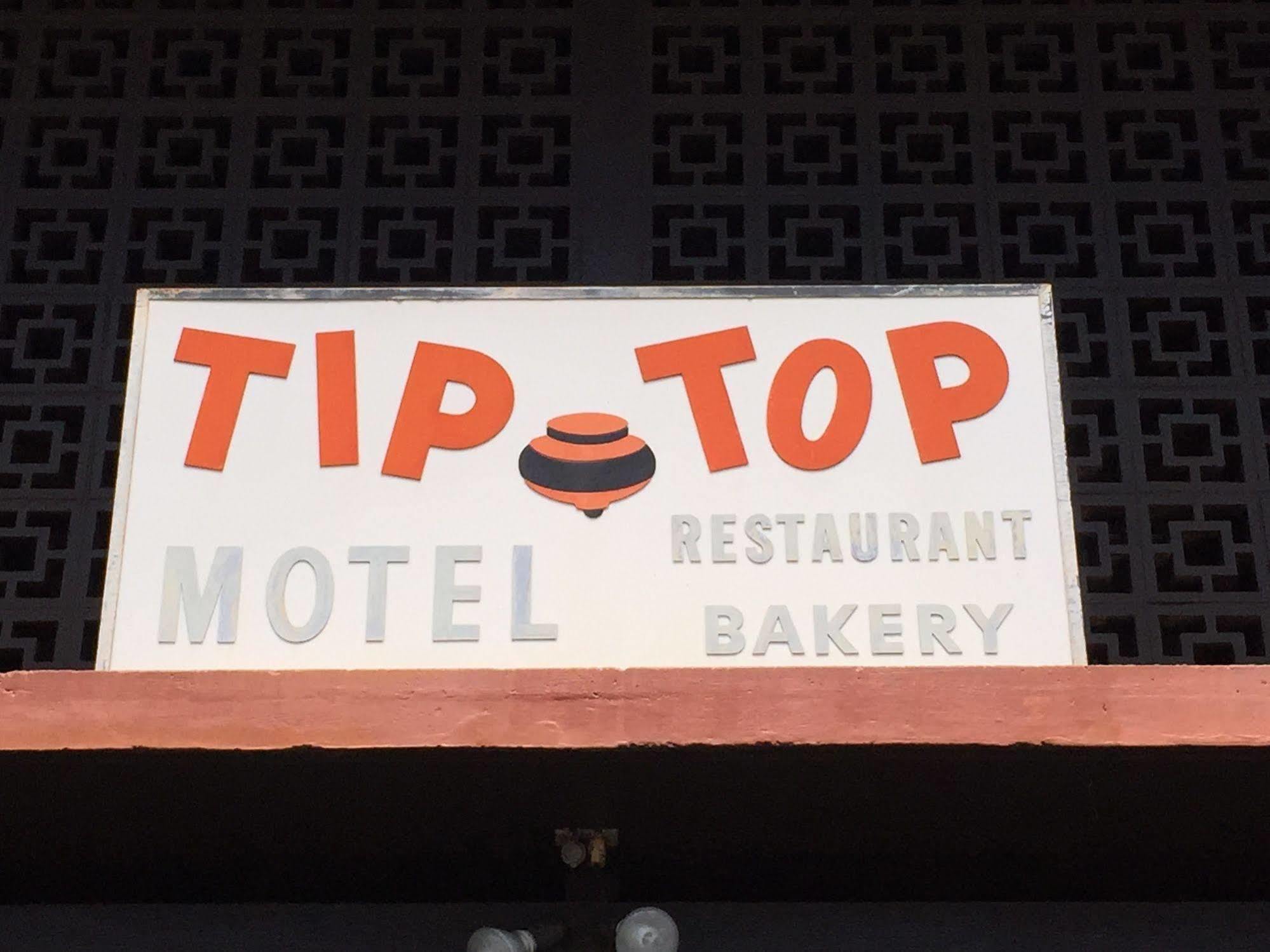 Tip Top Motel 리후에 외부 사진